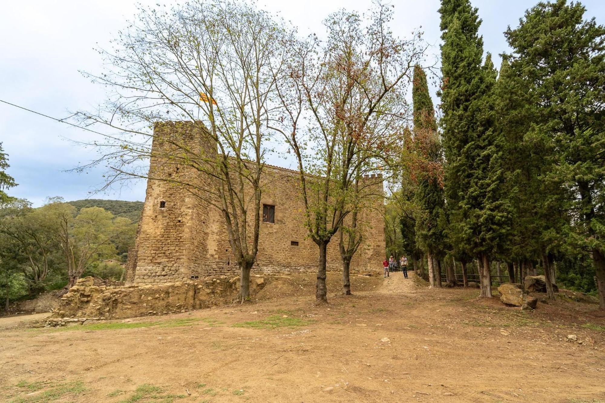 Castell In Girona Villa Sant Miquel de Campmajor Exterior photo