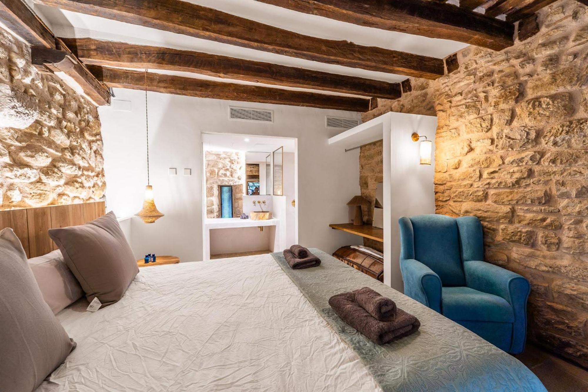 Castell In Girona Villa Sant Miquel de Campmajor Exterior photo