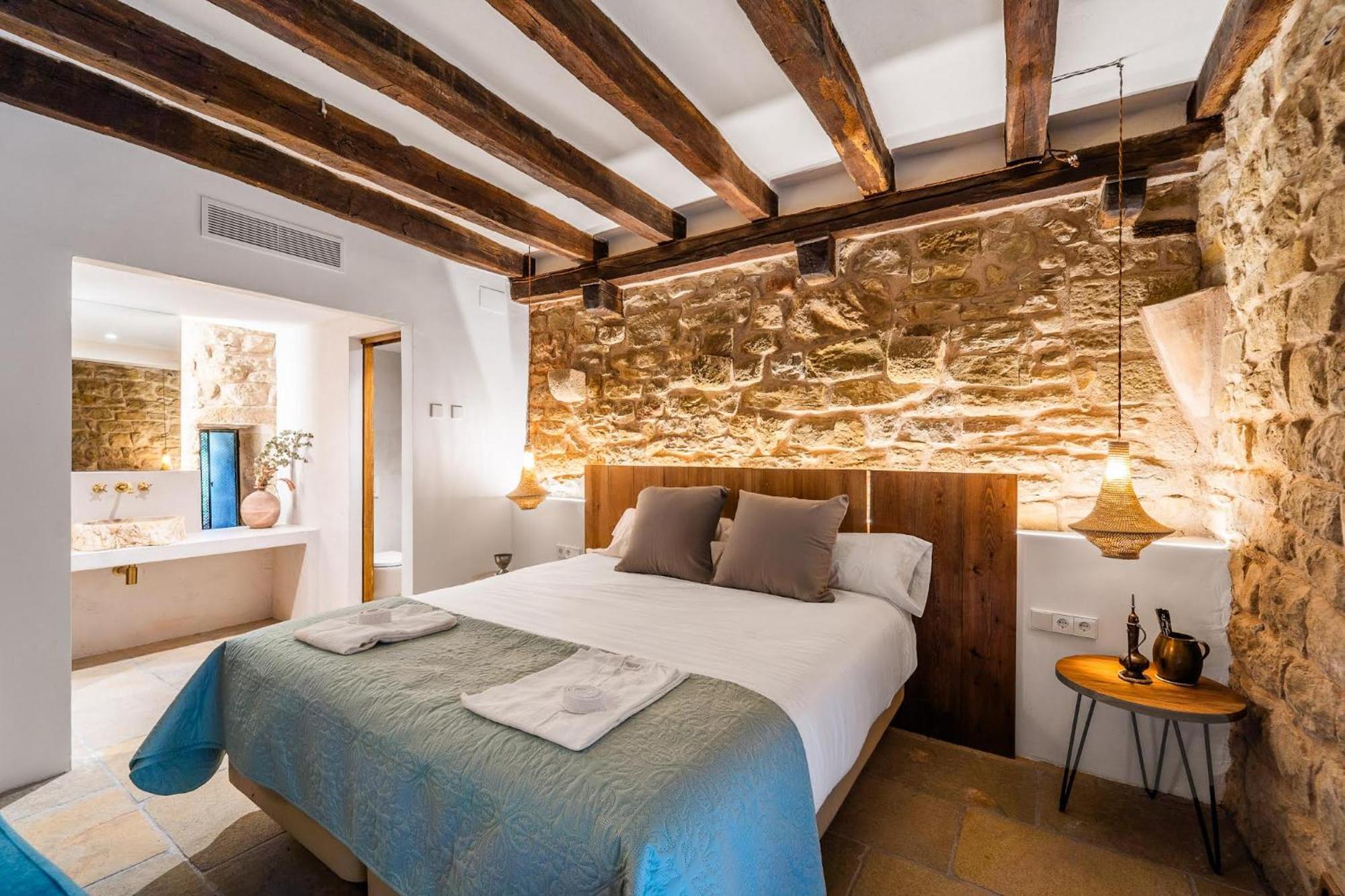 Castell In Girona Villa Sant Miquel de Campmajor Exterior photo