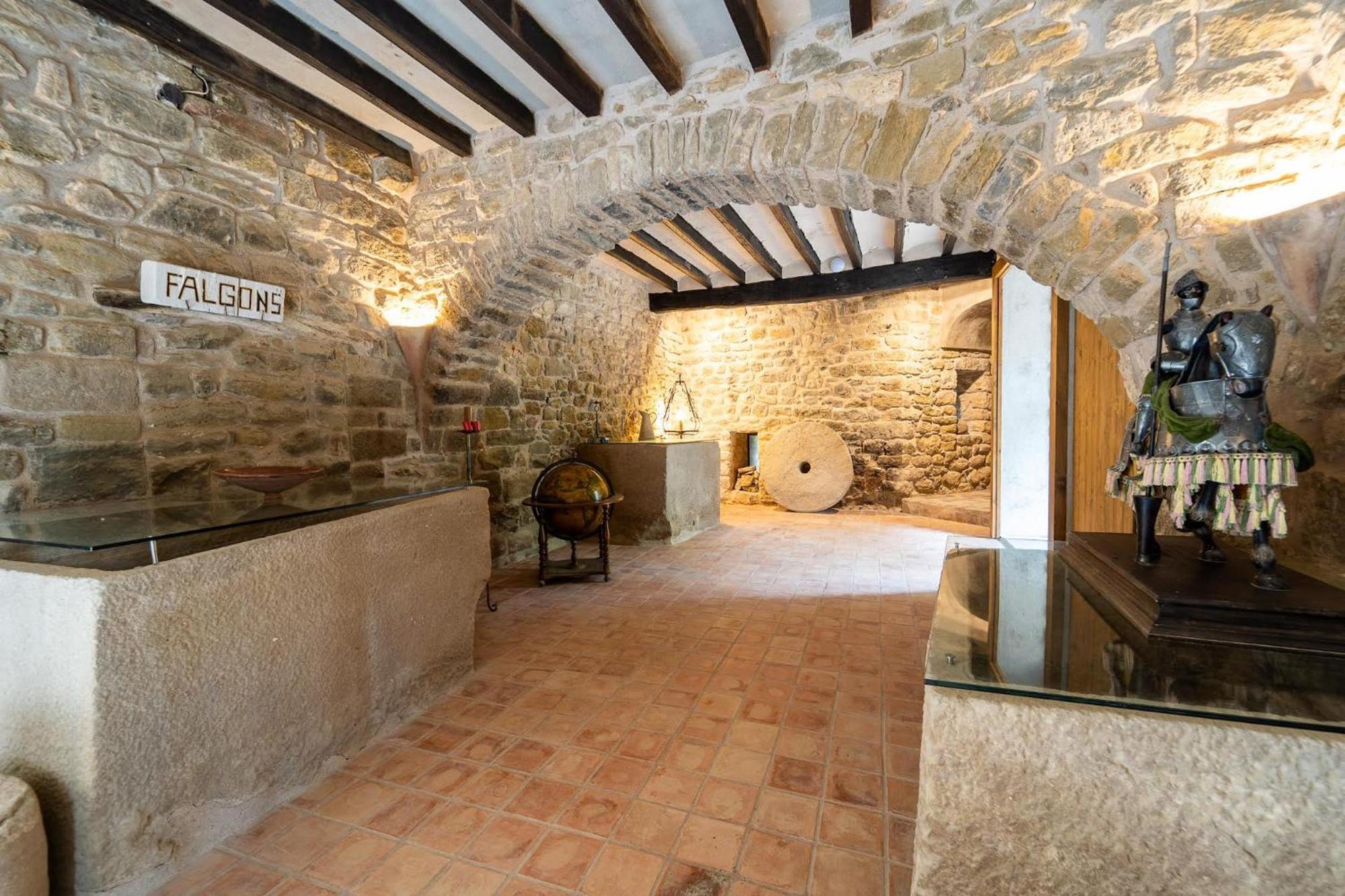 Castell In Girona Villa Sant Miquel de Campmajor Exterior photo