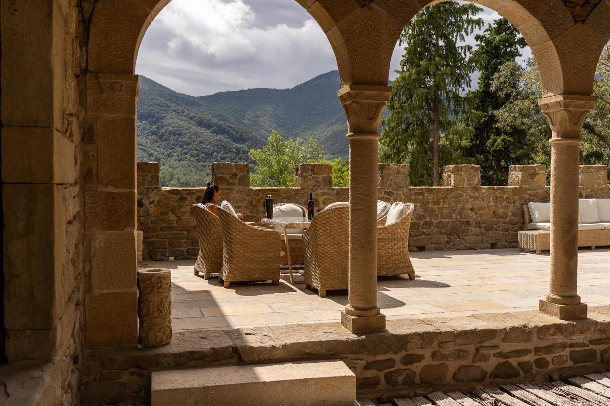 Castell In Girona Villa Sant Miquel de Campmajor Exterior photo